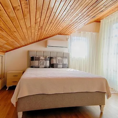 Center Cozy By Lookbookholiday Apartment *