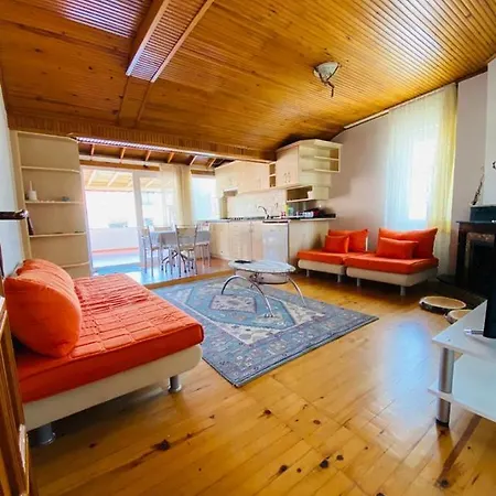 Center Cozy By Lookbookholiday Apartment